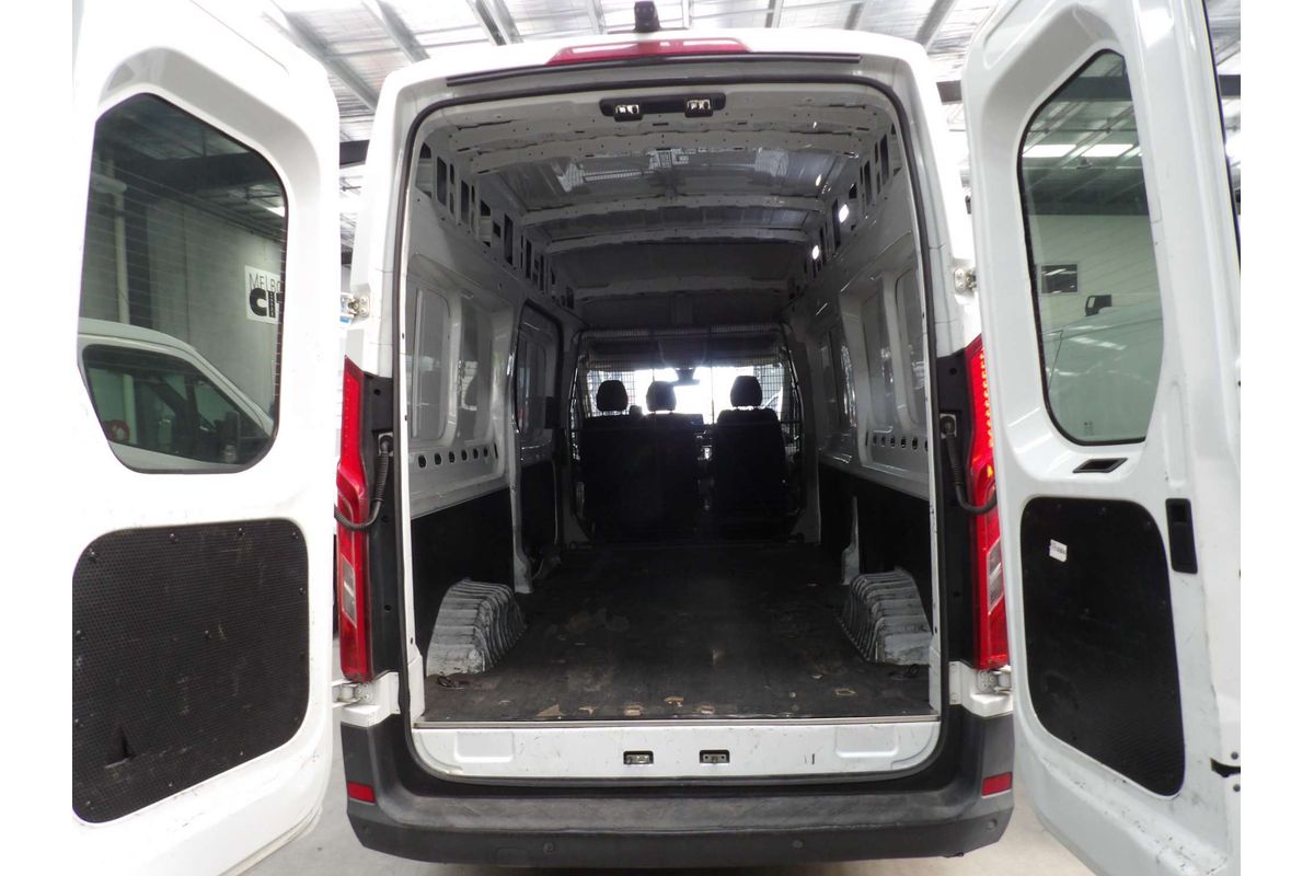 2021 LDV Deliver 9 LWB High Roof LWB High Roof image 9