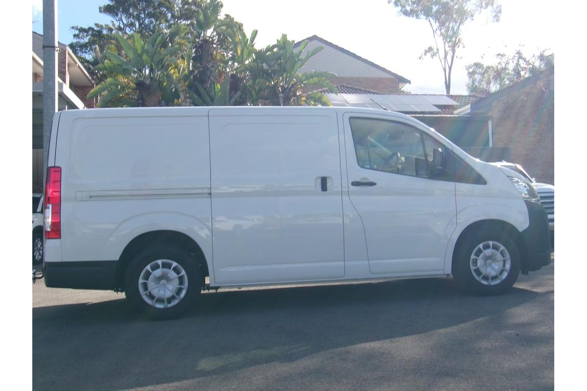 2025 Toyota Hiace GDH300R LWB