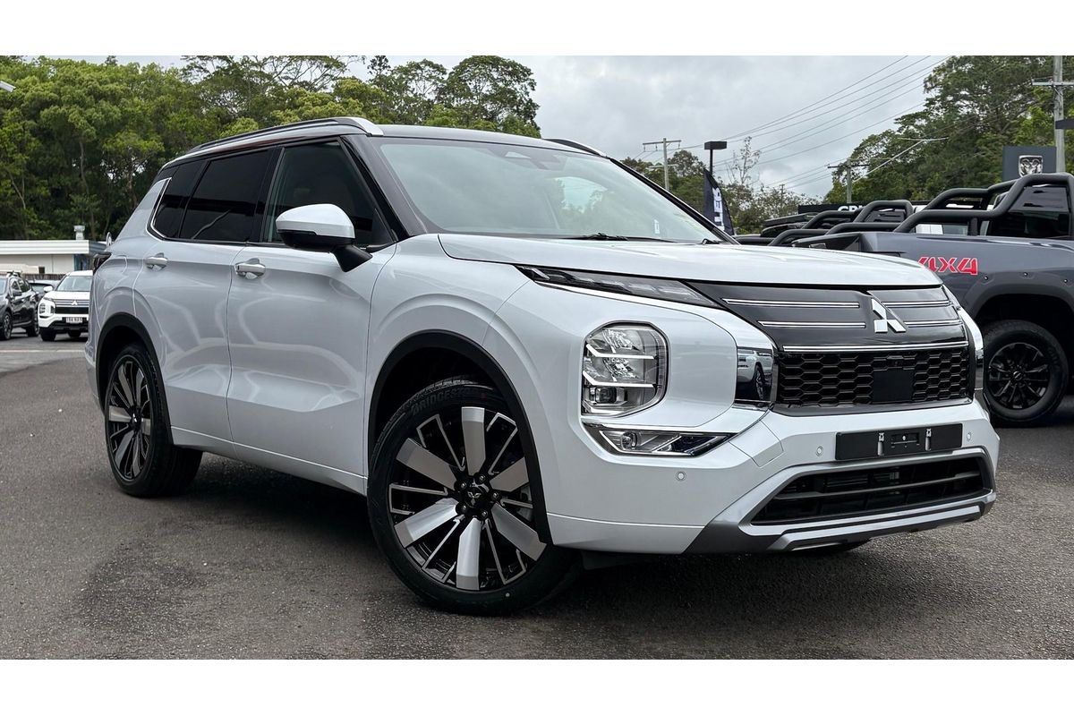 2025 Mitsubishi Outlander Exceed Tourer ZM