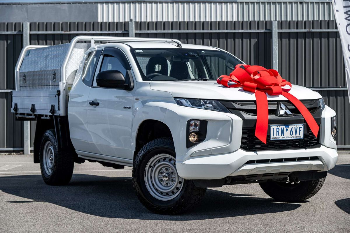 2020 Mitsubishi Triton GLX ADAS MR 4X4