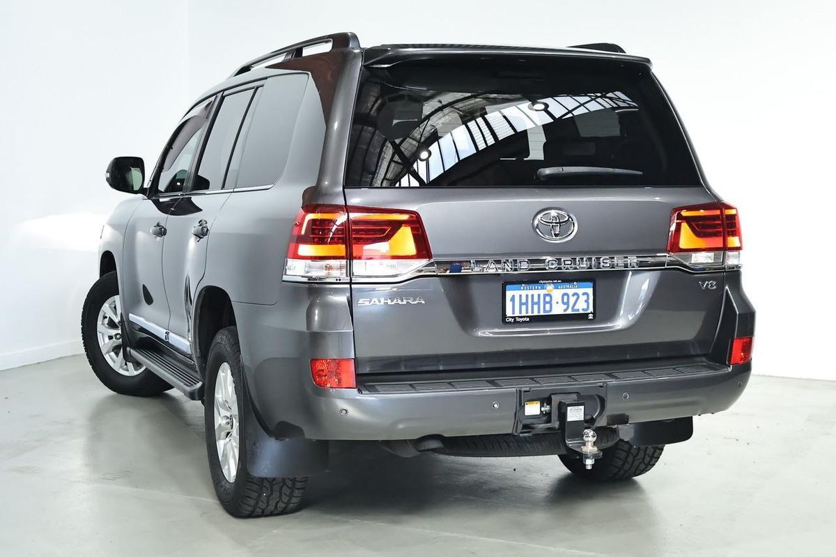 2021 Toyota Landcruiser Sahara VDJ200R
