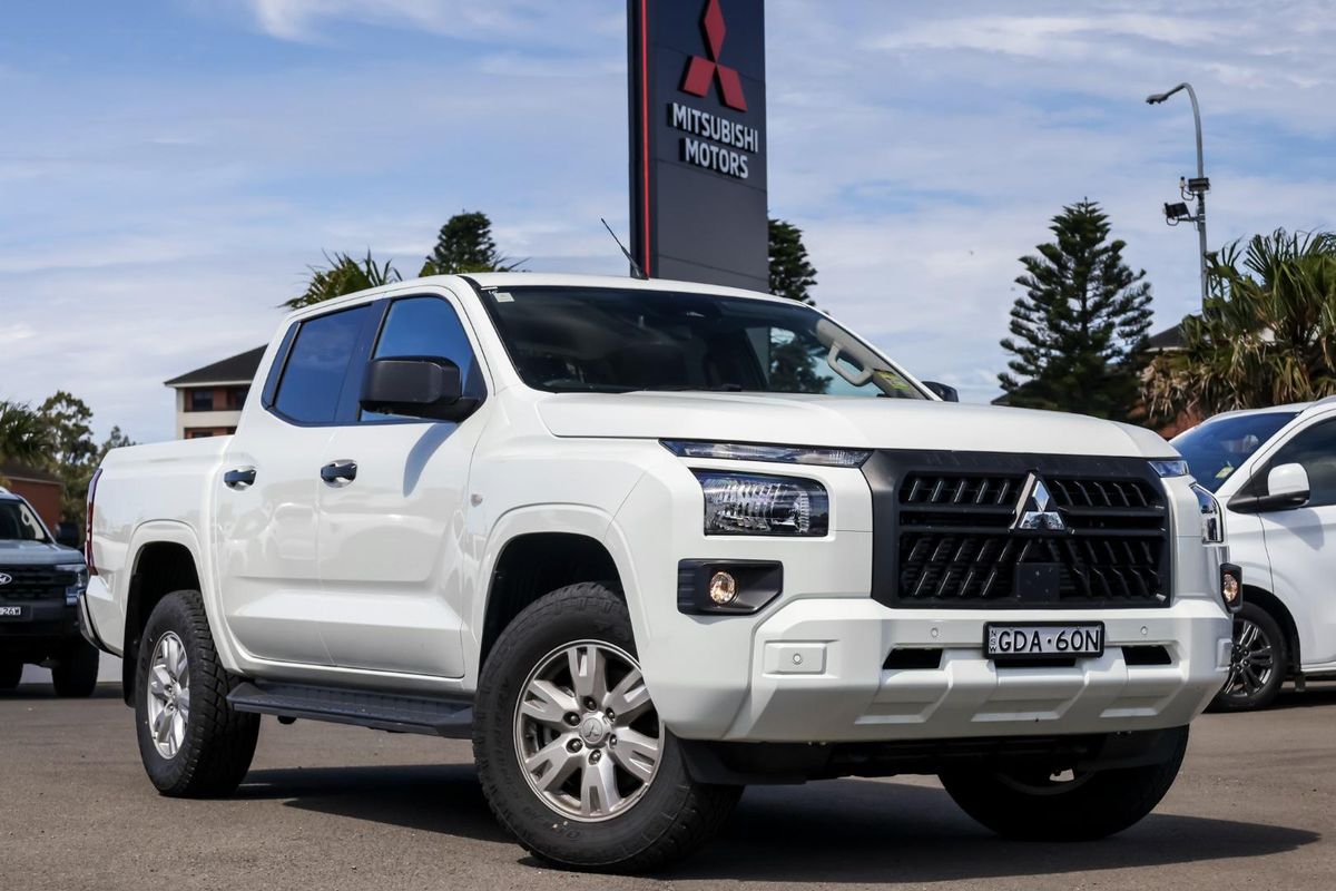2025 Mitsubishi Triton GLX+ MV 4X4