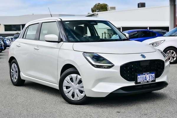 2025 Suzuki Swift Hybrid UZ