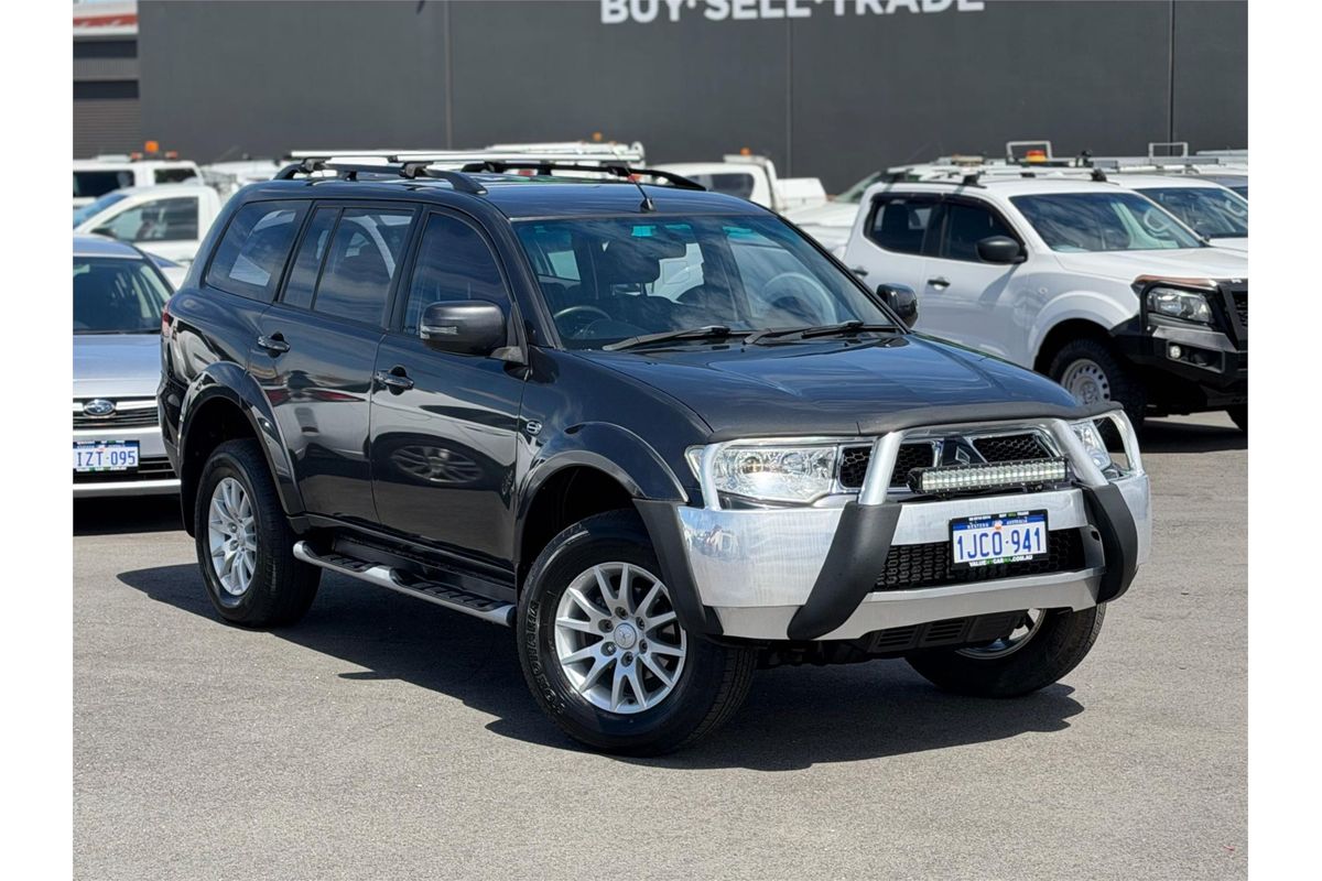 2013 Mitsubishi Challenger LS PB