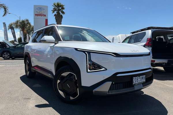 2025 Kia EV5 Air Standard Range OVc