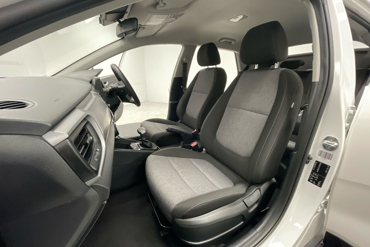 2024 Kia Stonic S YB