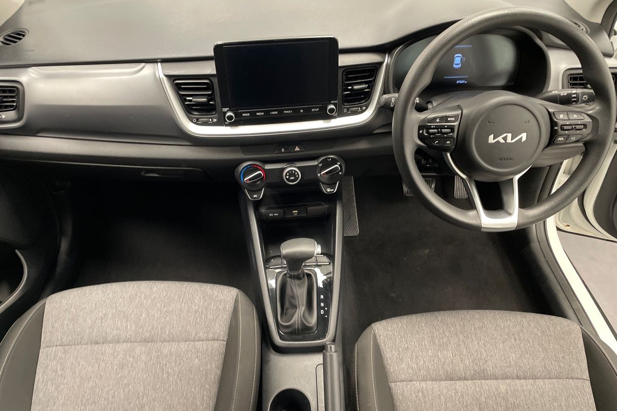 2024 Kia Stonic S YB
