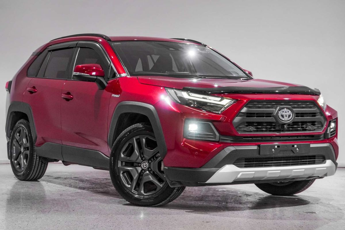 2022 Toyota RAV4 Edge AXAH54R