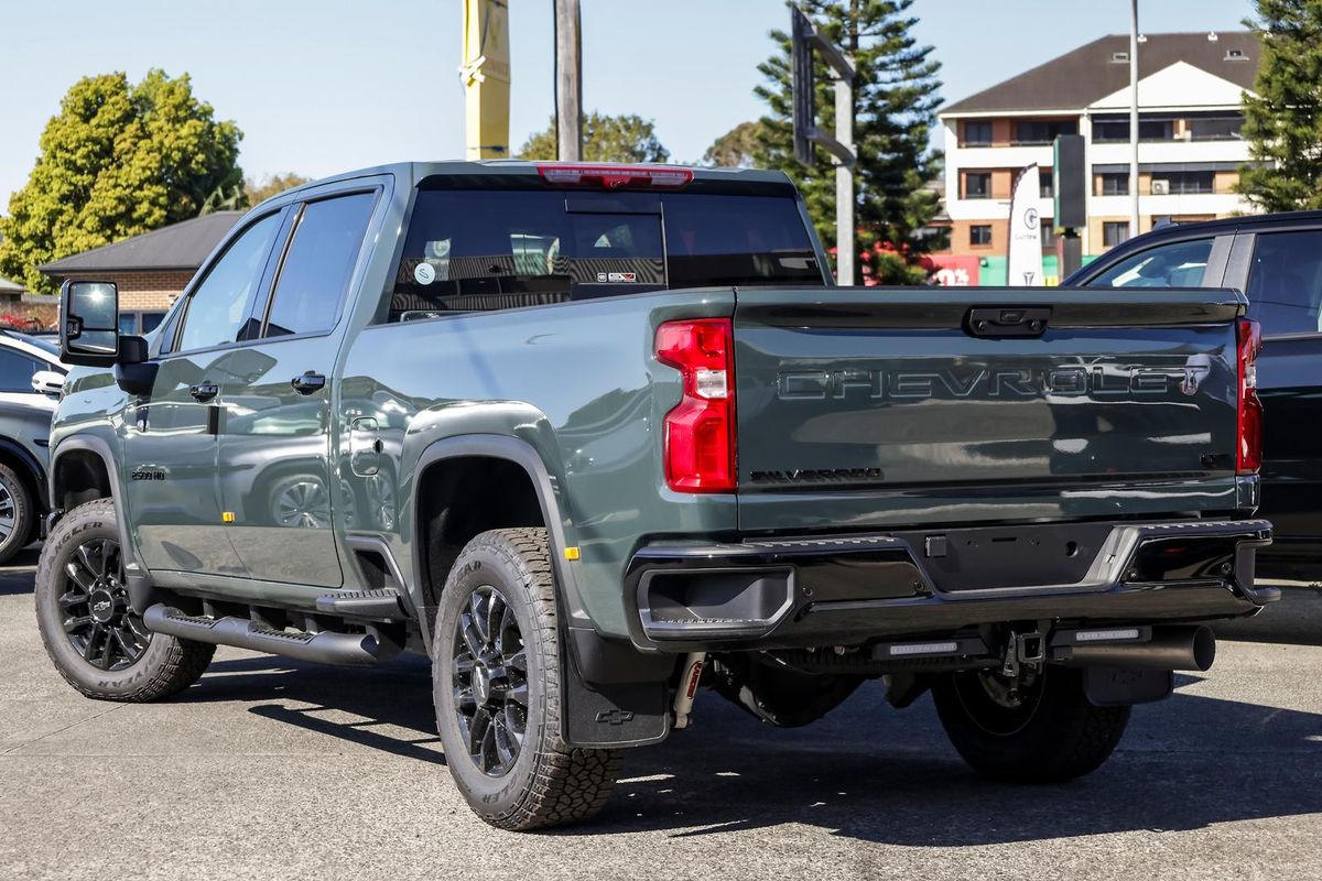 2026 Chevrolet Silverado HD LTZ Premium W/Tech Pack T1 4X4
