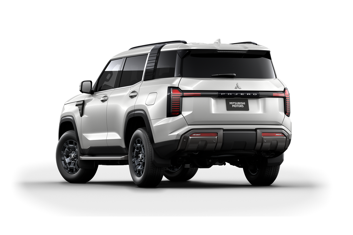 2026 Mitsubishi Pajero GLS 5 NU