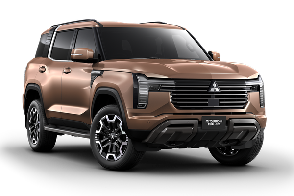 2026 Mitsubishi Pajero Exceed NU