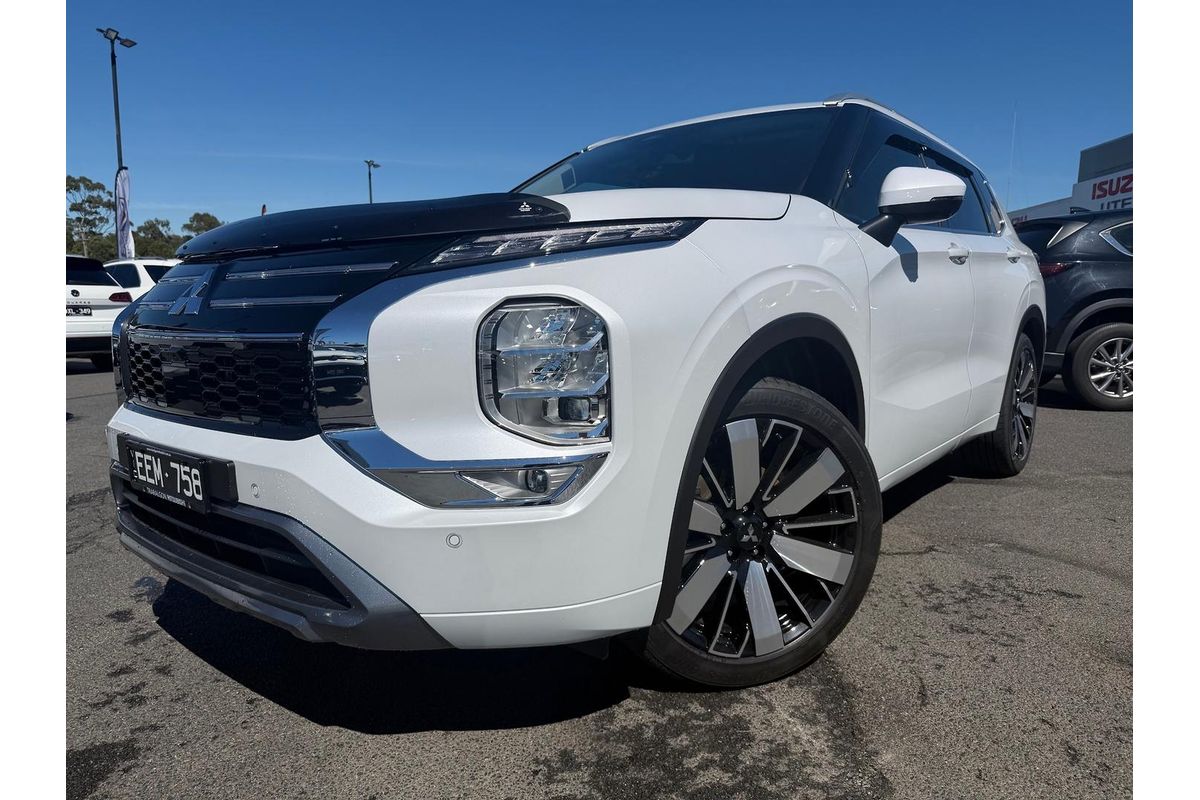 2026 Mitsubishi Outlander Exceed ZM