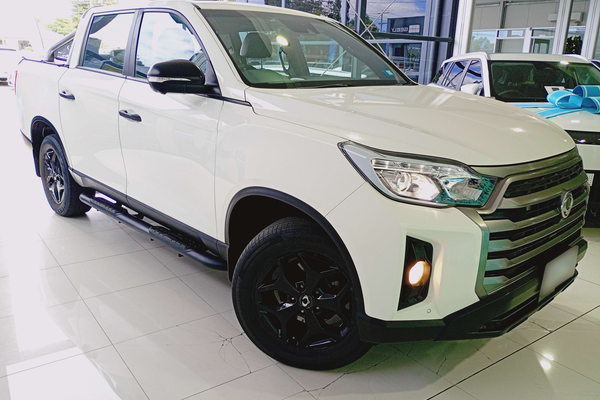 2021 KGM Musso Ultimate Q215 4X4 LWB