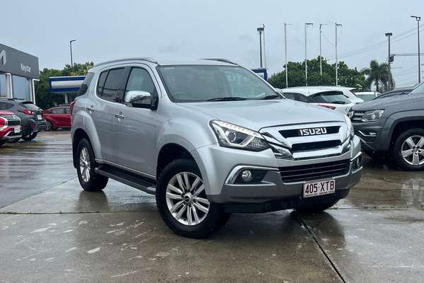 2017 Isuzu MU-X LS-T