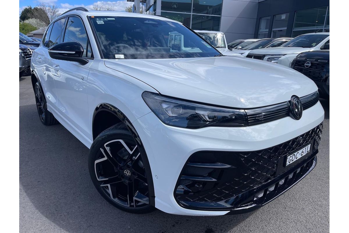 2026 Volkswagen Tiguan 200TSI eHybrid R-Line CT