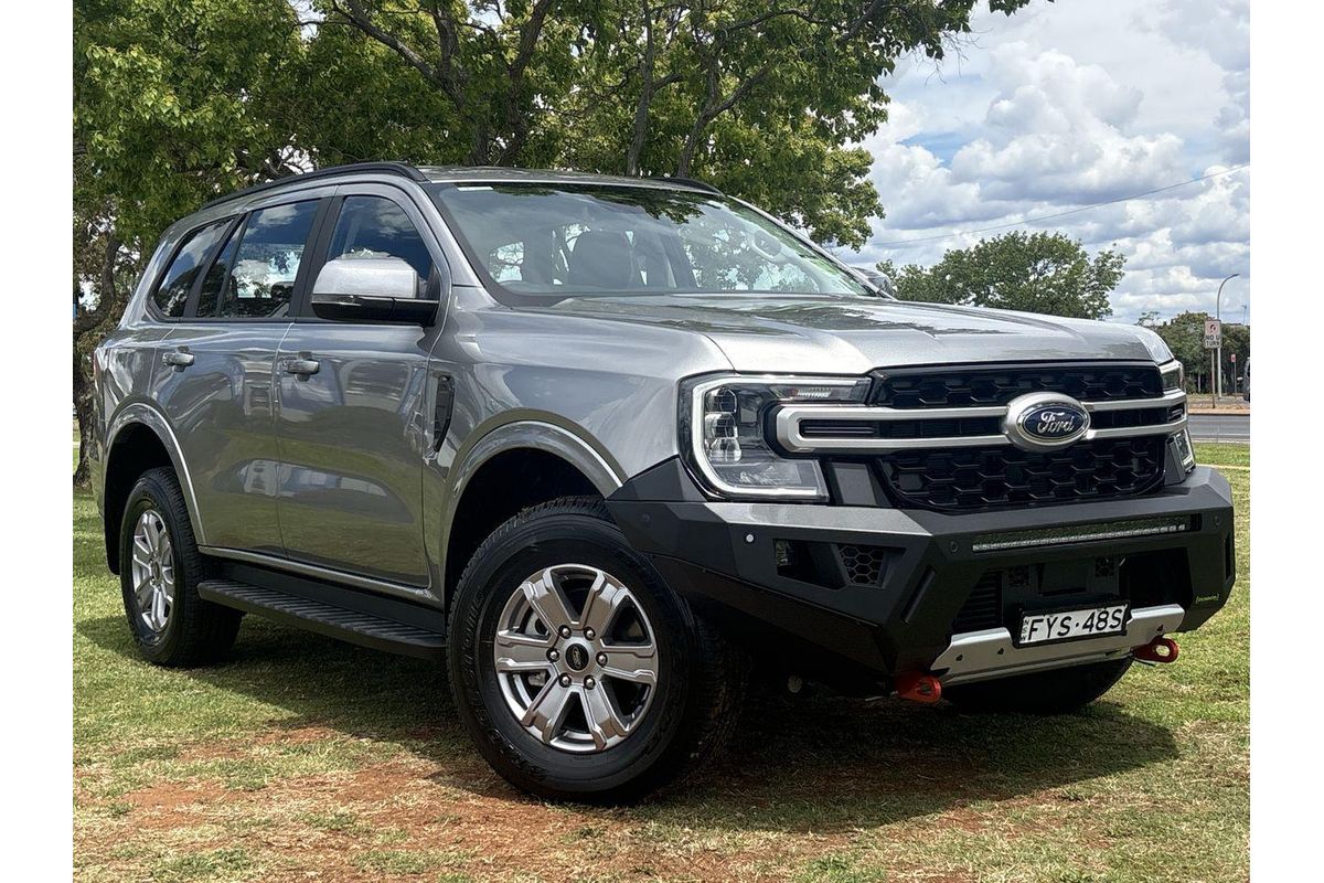 2025 Ford Everest Ambiente 2.0L