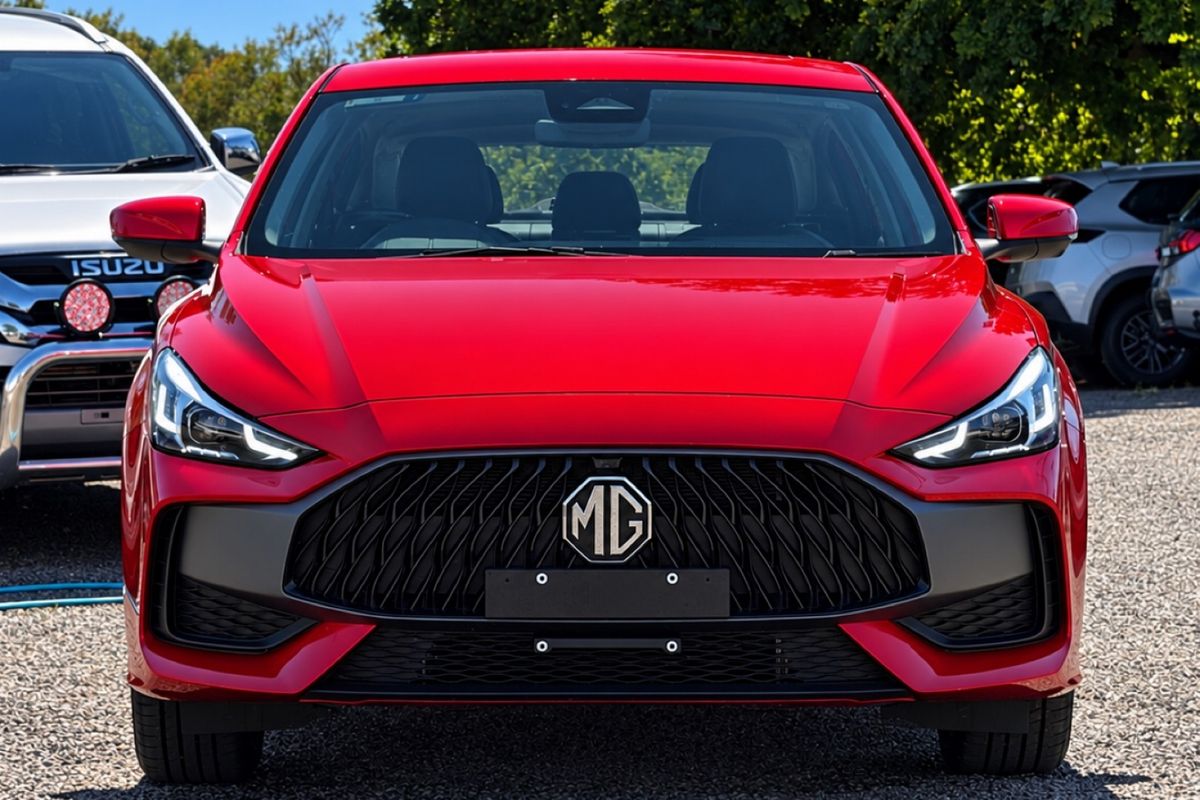 2025 MG MG5 Essence