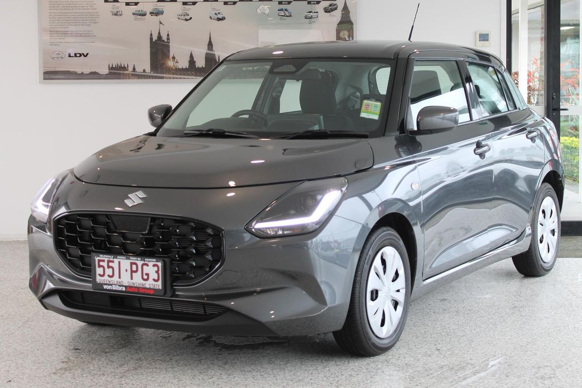 2025 Suzuki Swift Hybrid UZ