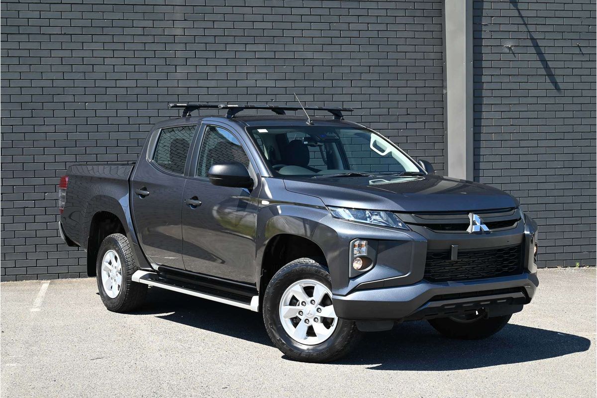 2022 Mitsubishi Triton GLX+ MR 4X4