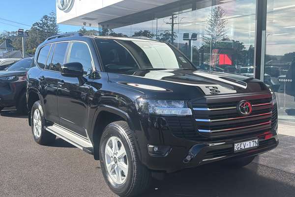 2026 Toyota Landcruiser GXL FJA300R