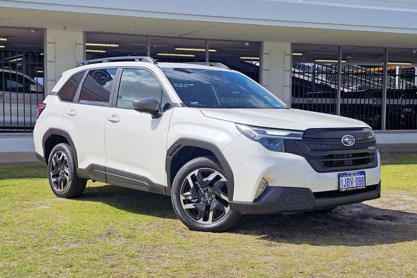 2026 Subaru Forester Premium S6