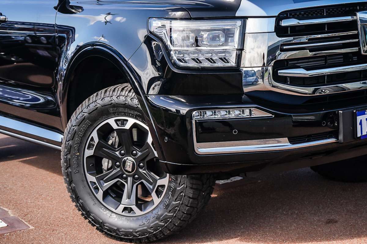 2025 GWM Tank 500 Ultra Hi4-T PHEV P03
