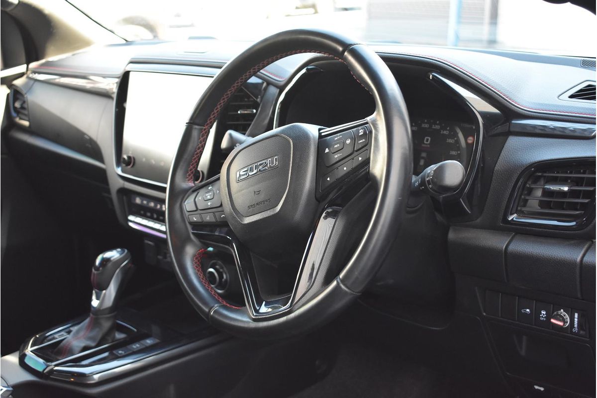 2023 Isuzu D-MAX X-TERRAIN 4X4