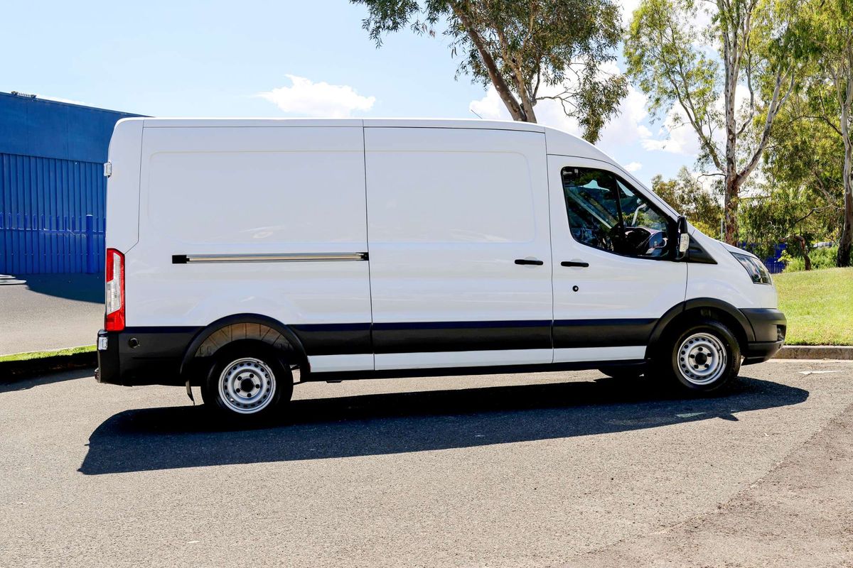 2018 Ford Transit 350L VO LWB Mid Roof image 3