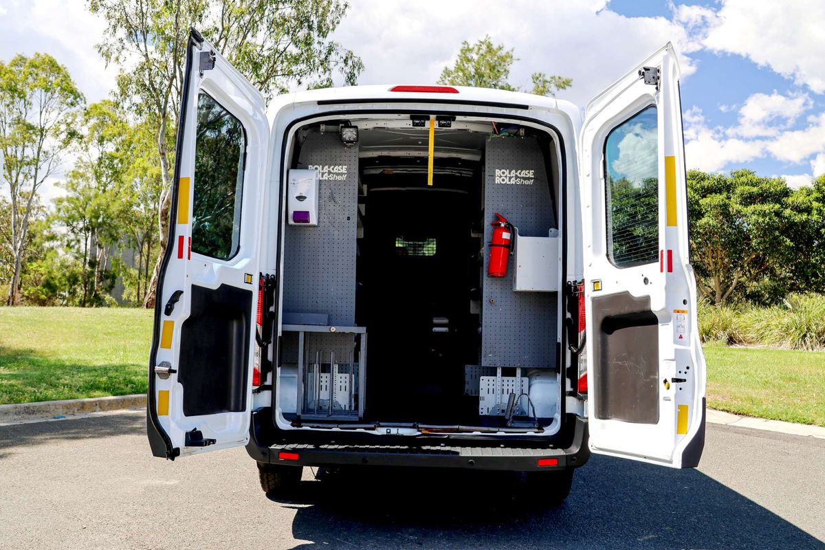 2018 Ford Transit 350L VO LWB Mid Roof image 7