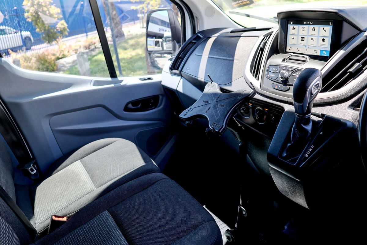 2018 Ford Transit 350L VO LWB Mid Roof image 19