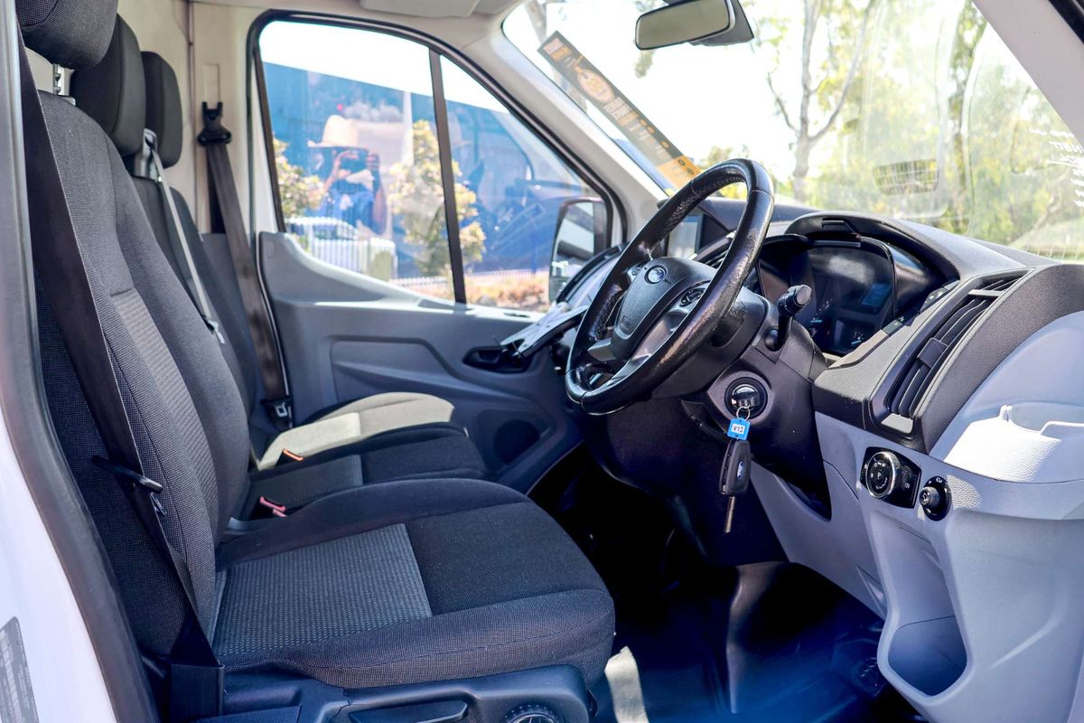 2018 Ford Transit 350L VO LWB Mid Roof image 27