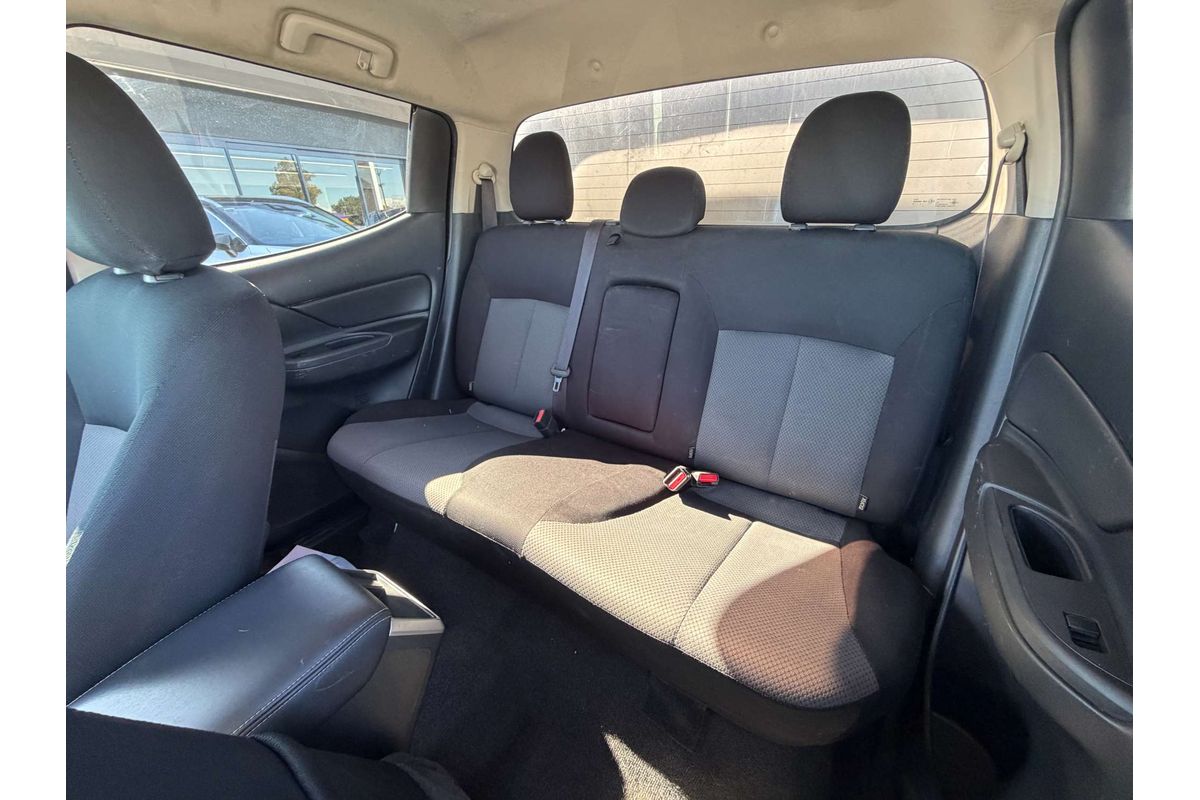 2020 Mitsubishi Triton GLX-R (4x4) MR MY20 4X4 image 15