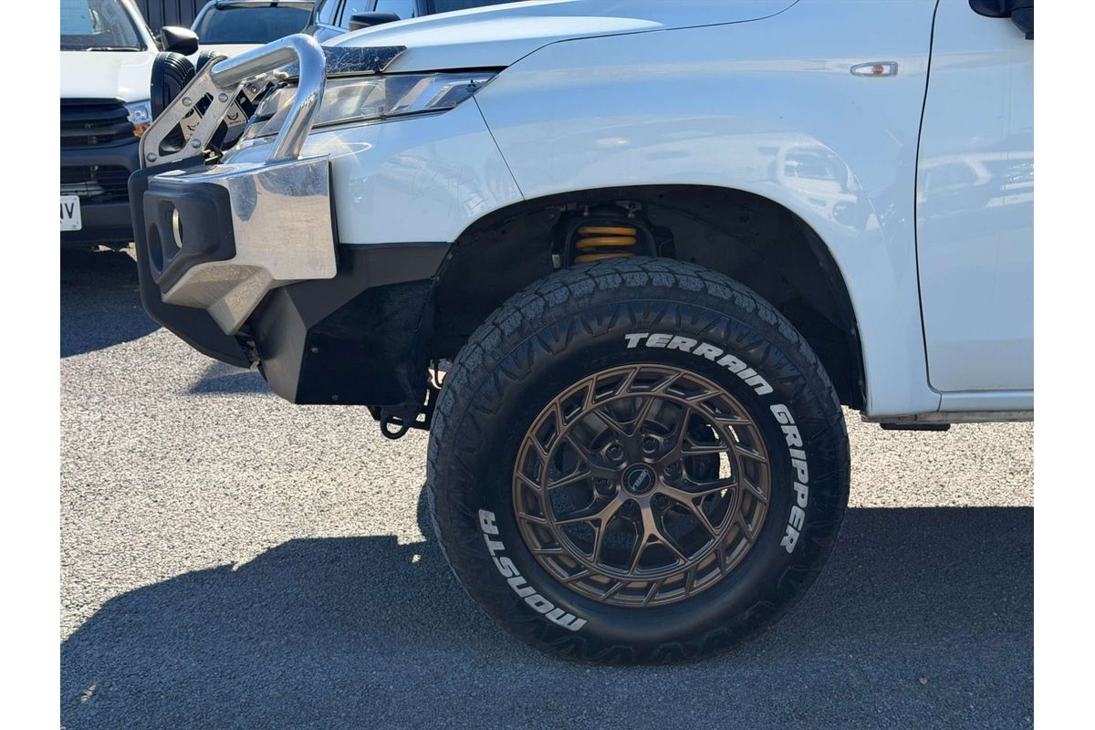 2020 Mitsubishi Triton GLX-R (4x4) MR MY20 4X4 image 22