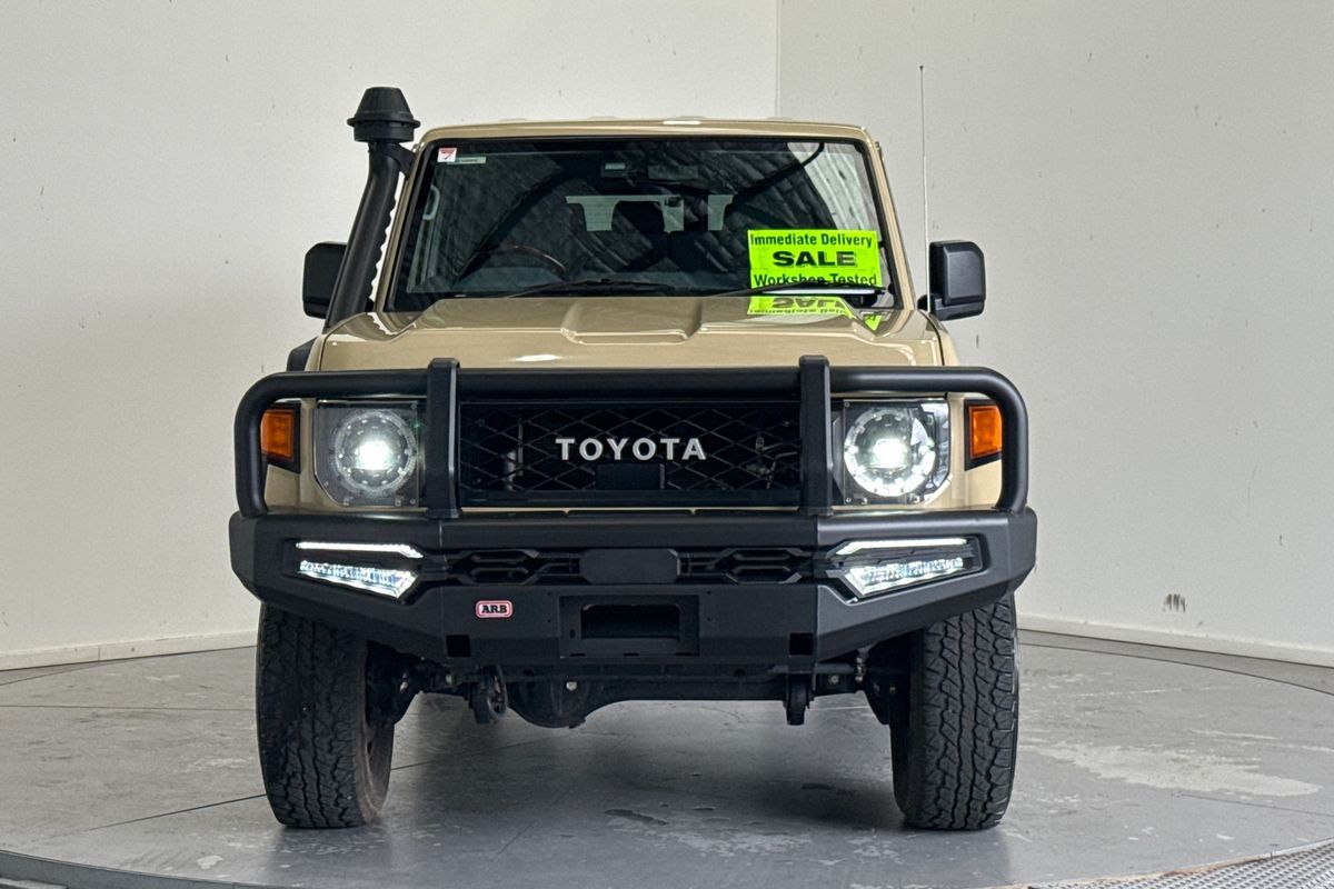 2024 Toyota Landcruiser GXL GDJL76R