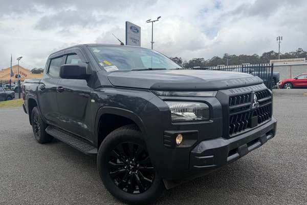2025 Mitsubishi Triton GLX-R MV 4X4