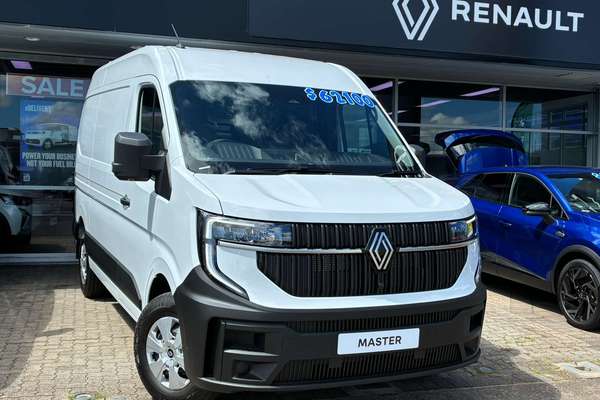 2026 Renault Master XDD MWB Mid Roof