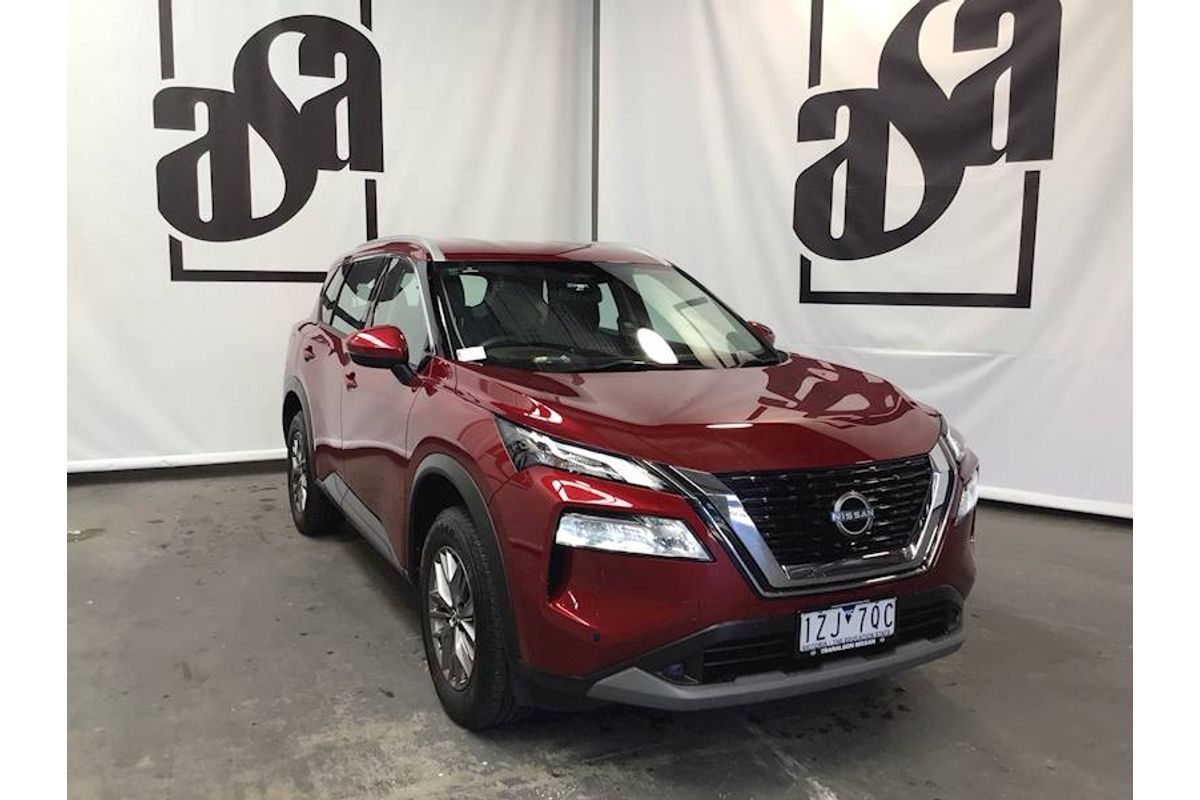 2023 Nissan X-TRAIL ST T33