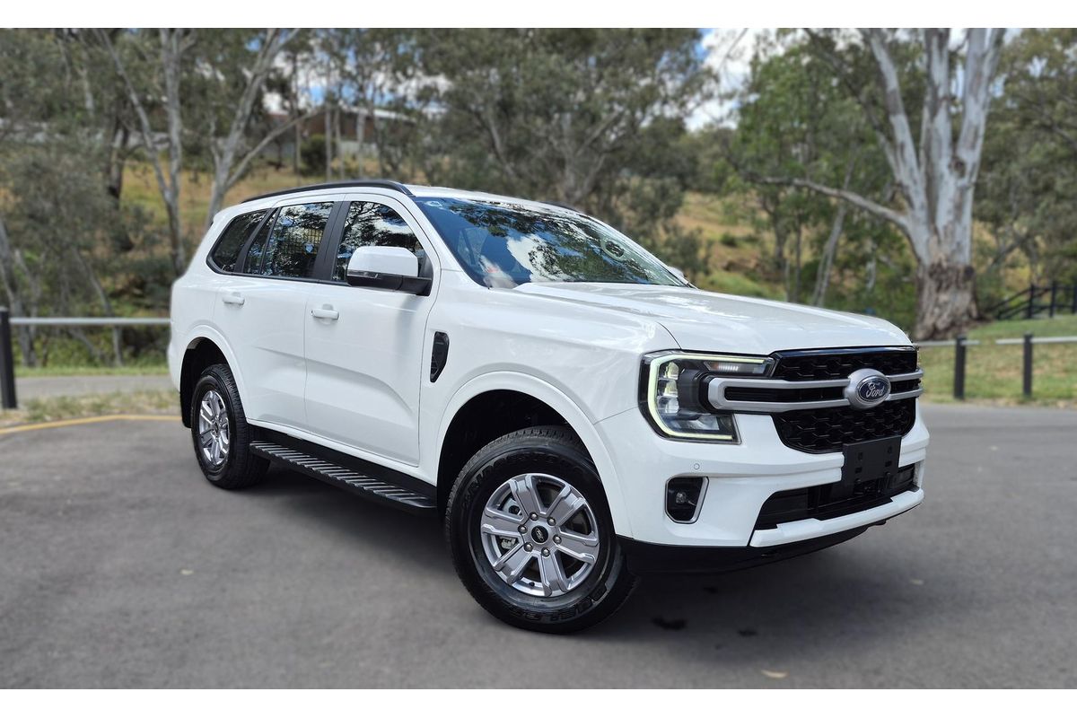 2025 Ford Everest Ambiente 2.0L