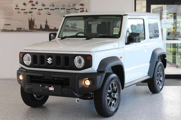 2025 Suzuki Jimny GLX GJ