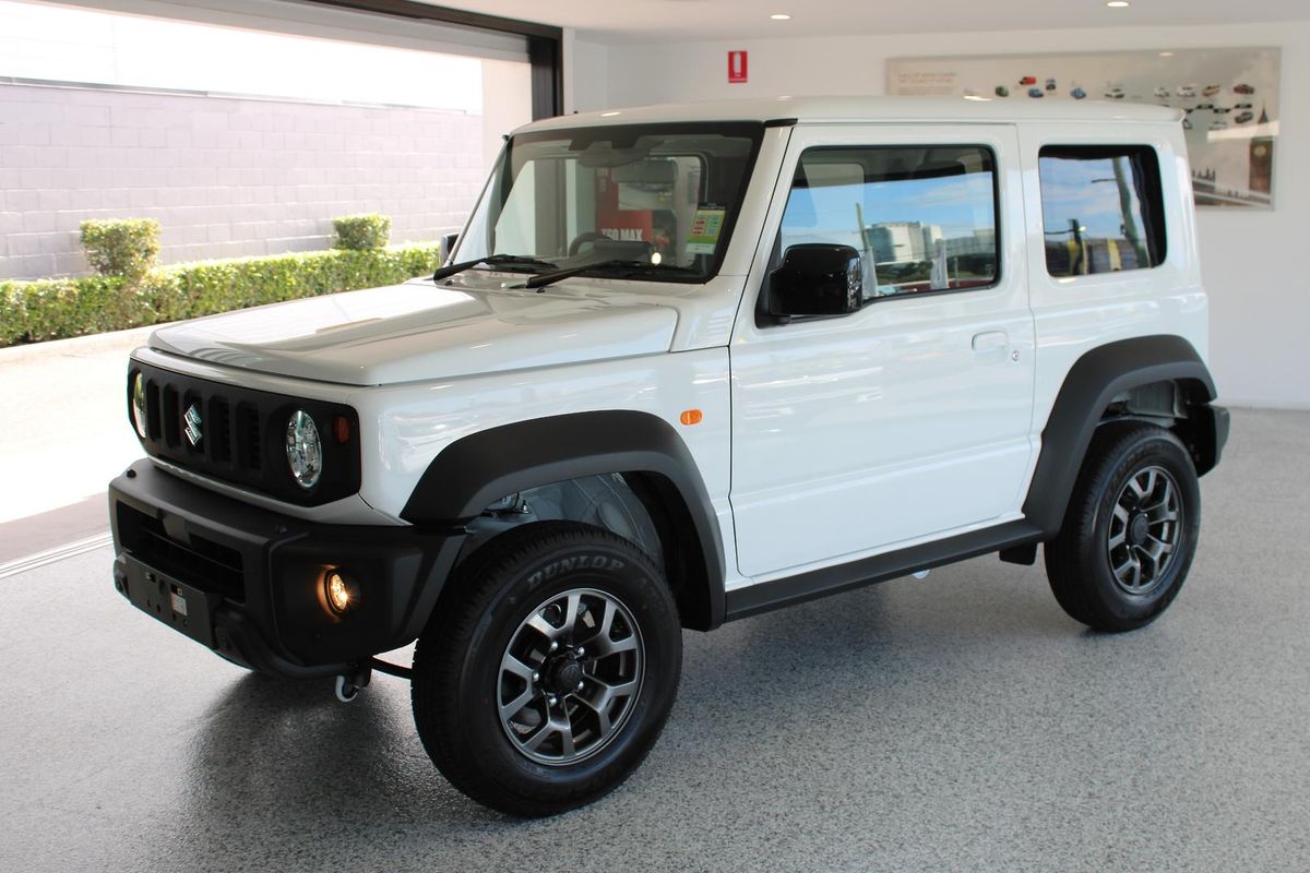 2025 Suzuki Jimny GLX GJ