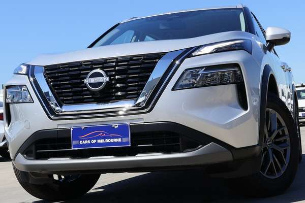 2025 Nissan X-TRAIL ST T33