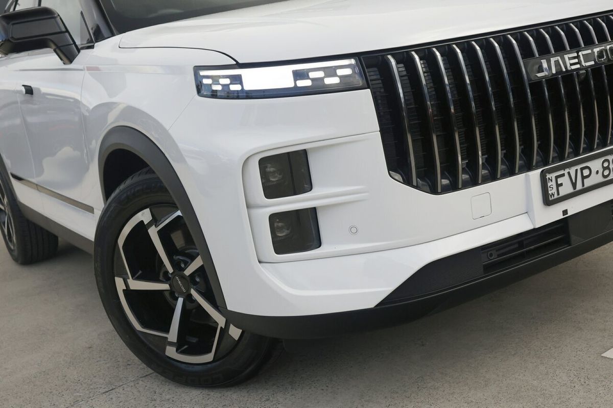 2025 OMODA JAECOO J7 Track