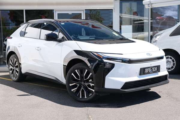2026 Toyota bZ4X XEAM15R