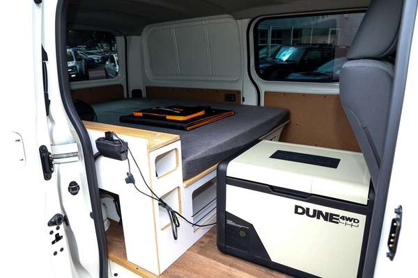 2025 Toyota Hiace GDH300R LWB