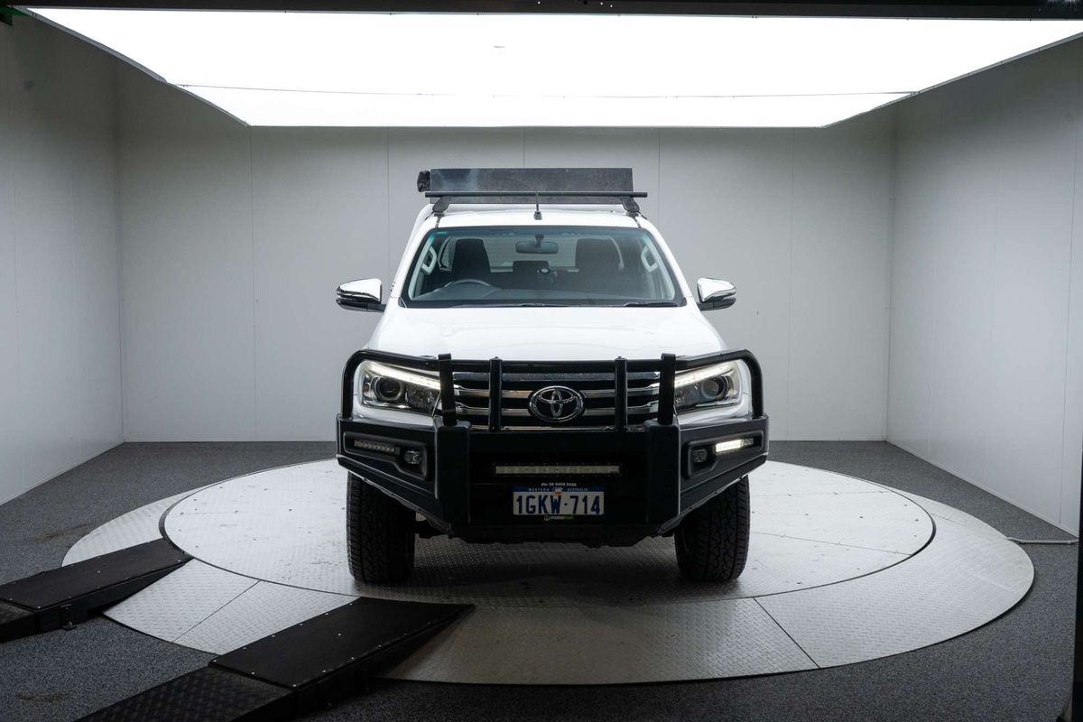 2017 Toyota Hilux SR5 GUN126R 4X4