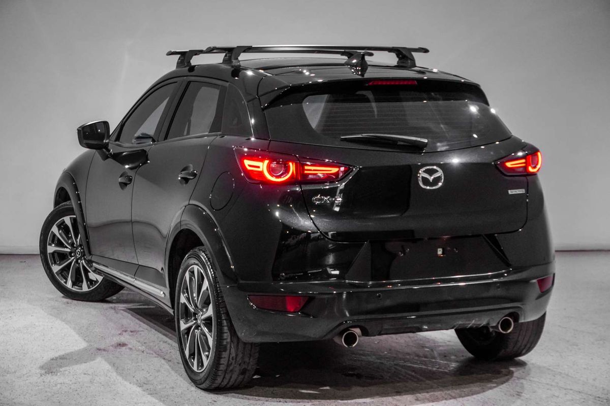 2022 Mazda CX-3 sTouring DK
