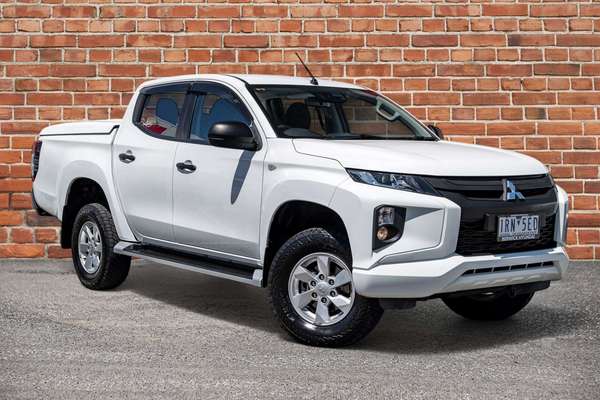 2019 Mitsubishi Triton GLX+ MR 4X4