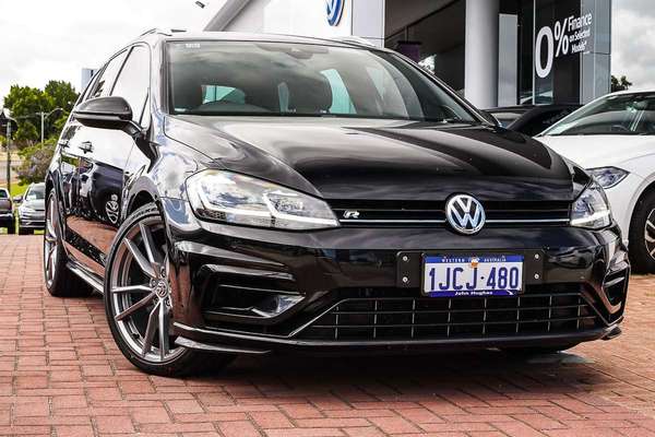2017 Volkswagen Golf R Wolfsburg Edition 7.5