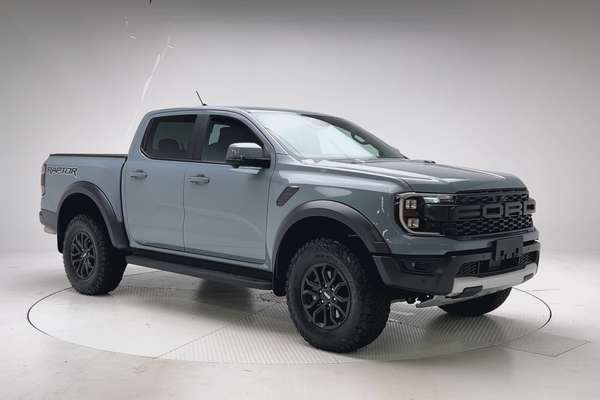 2026 Ford Ranger Raptor 4X4 3.0L thumb-3