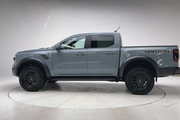 2026 Ford Ranger Raptor 4X4 3.0L thumb-6
